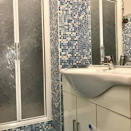 Casa Nicole 아파트 LAKE GARDA