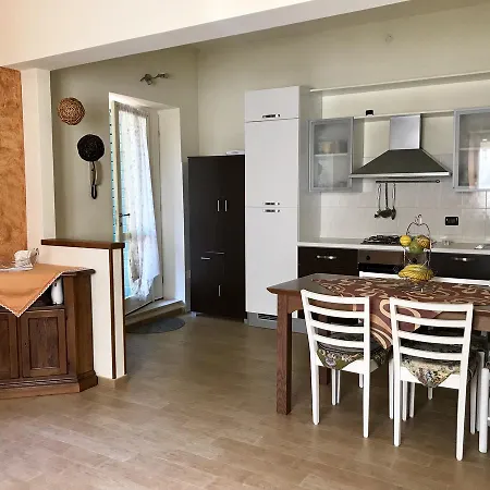 아파트 Casa Nicole LAKE GARDA